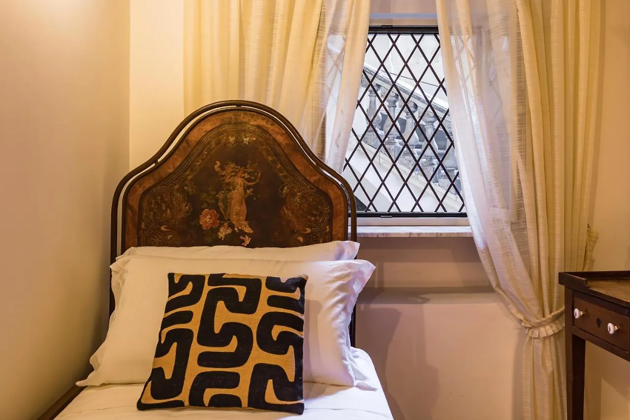 Pulcra Domus Apartment Naples