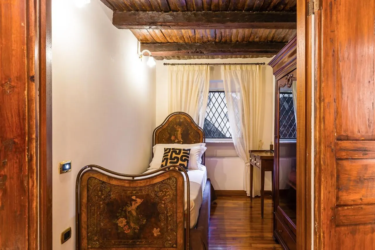 Pulcra Domus Apartment Naples