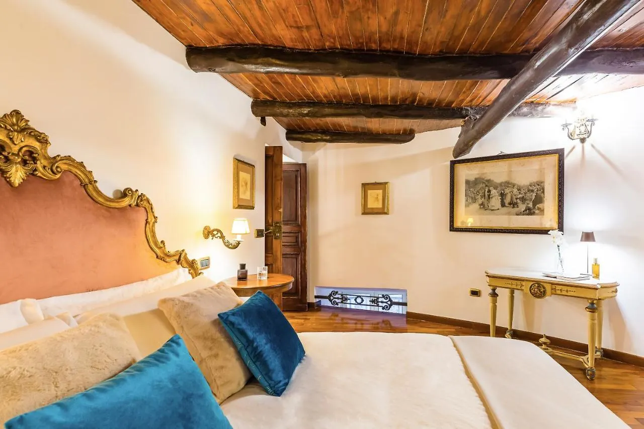 Pulcra Domus Apartment Naples Italy